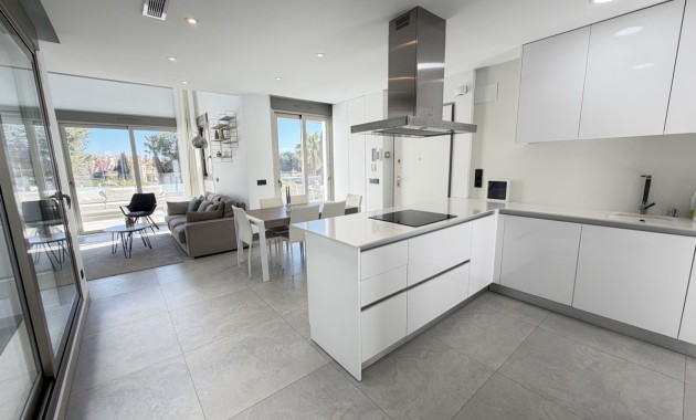 Herverkoop - Detached Villa -
Orihuela Costa - Villamartin