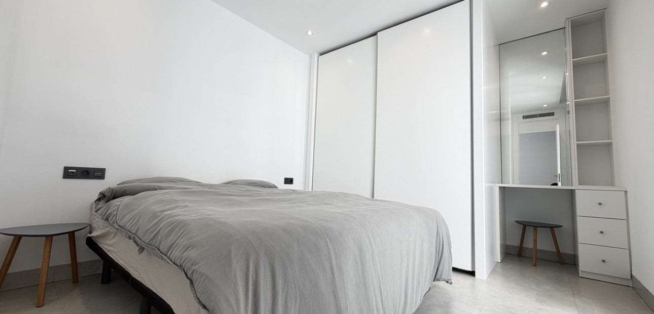 Herverkoop - Detached Villa -
Orihuela Costa - Villamartin