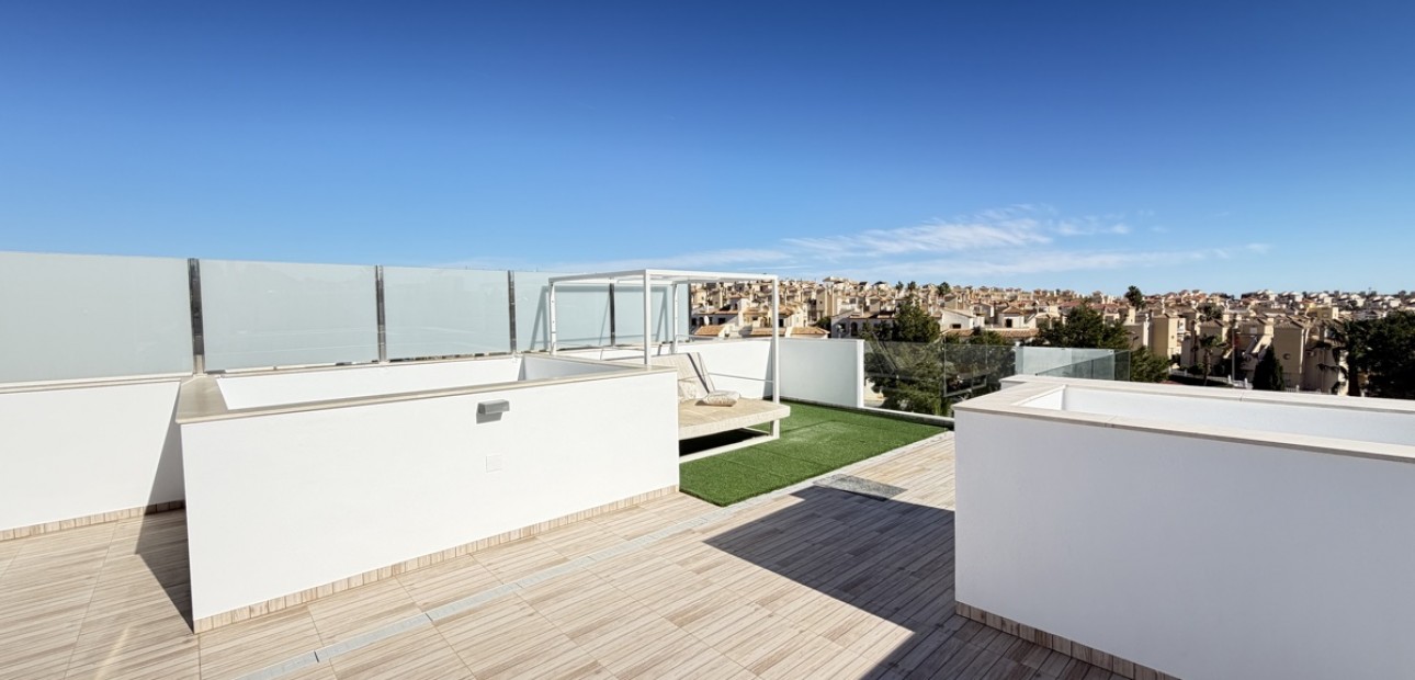 Herverkoop - Detached Villa -
Orihuela Costa - Villamartin