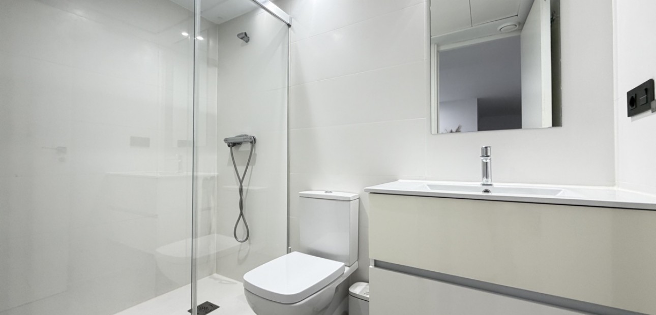 Herverkoop - Detached Villa -
Orihuela Costa - Villamartin