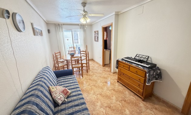 Herverkoop - Appartement / flat -
Torrevieja - Torrevieja - Centre