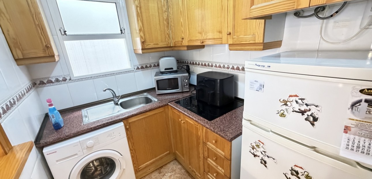 Herverkoop - Appartement / flat -
Torrevieja - Torrevieja - Centre