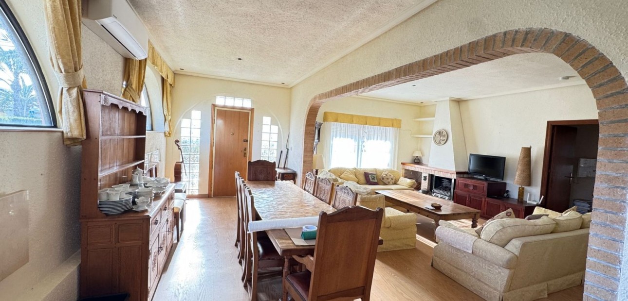 Herverkoop - Detached Villa -
Orihuela Costa - Cabo Roig