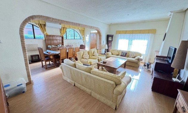 Herverkoop - Detached Villa -
Orihuela Costa - Cabo Roig