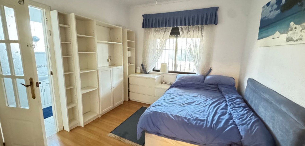 Herverkoop - Detached Villa -
Orihuela Costa - Cabo Roig