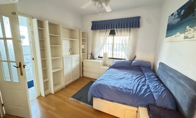 Herverkoop - Detached Villa -
Orihuela Costa - Cabo Roig