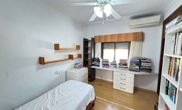 Herverkoop - Detached Villa -
Orihuela Costa - Cabo Roig
