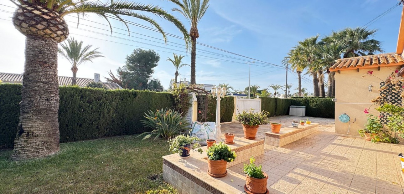 Herverkoop - Detached Villa -
Orihuela Costa - Cabo Roig