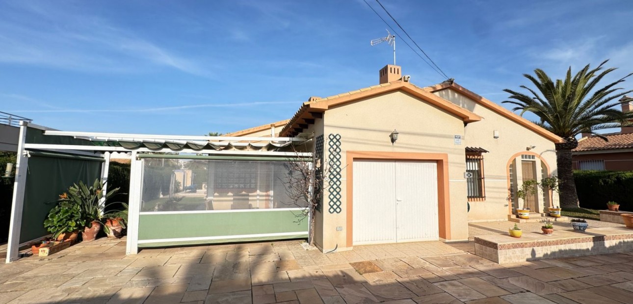 Herverkoop - Detached Villa -
Orihuela Costa - Cabo Roig