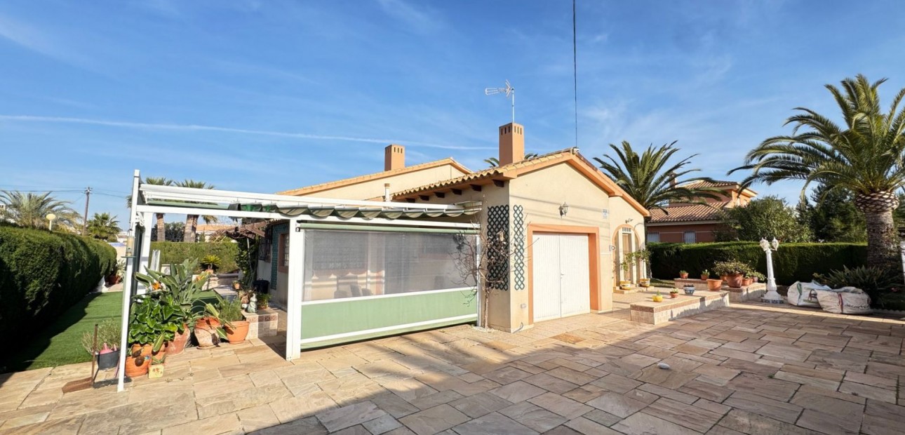 Herverkoop - Detached Villa -
Orihuela Costa - Cabo Roig