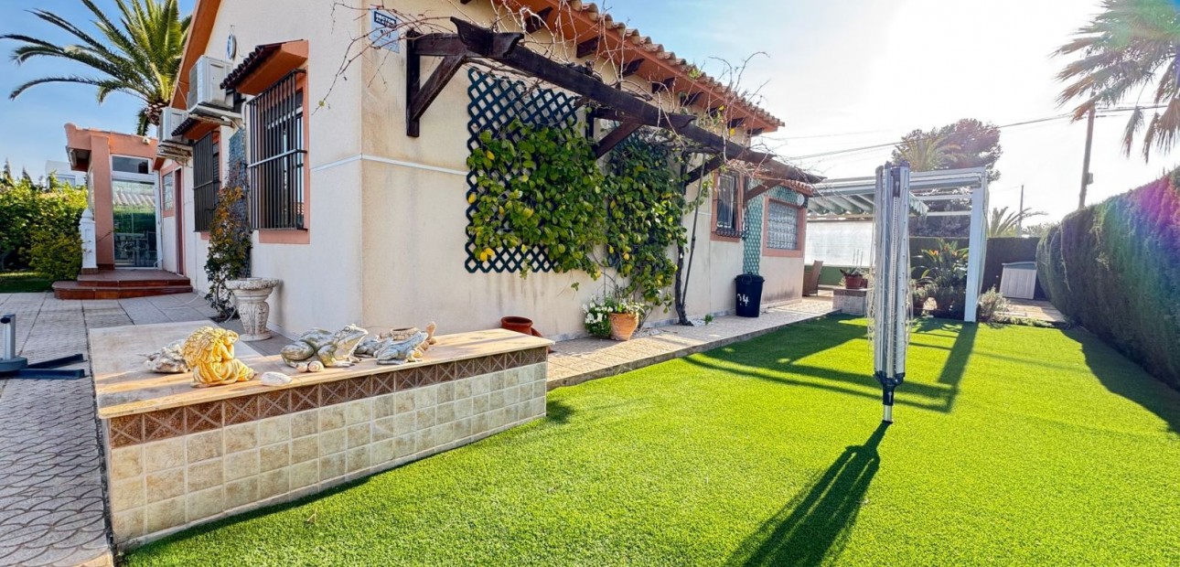 Herverkoop - Detached Villa -
Orihuela Costa - Cabo Roig