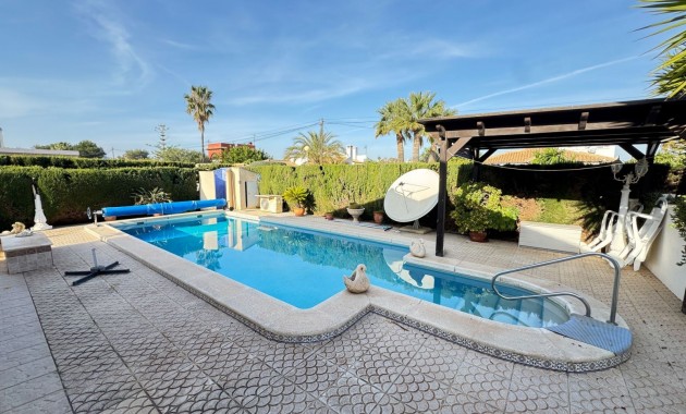 Herverkoop - Detached Villa -
Orihuela Costa - Cabo Roig