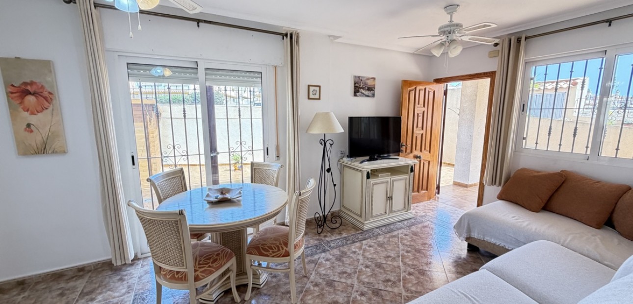 Herverkoop - Appartement / flat -
Orihuela Costa - La Zenia