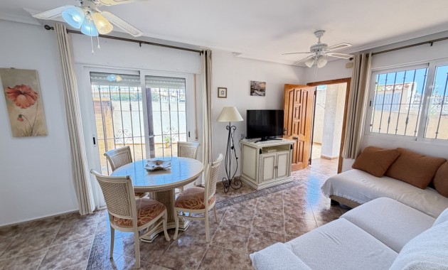 Herverkoop - Appartement / flat -
Orihuela Costa - La Zenia