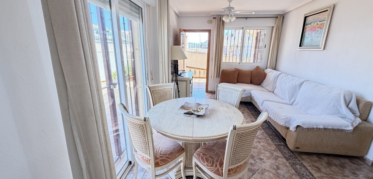 Herverkoop - Appartement / flat -
Orihuela Costa - La Zenia
