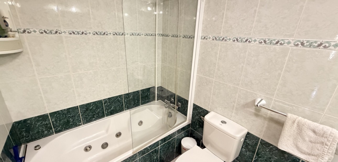 Herverkoop - Appartement / flat -
Orihuela Costa - La Zenia