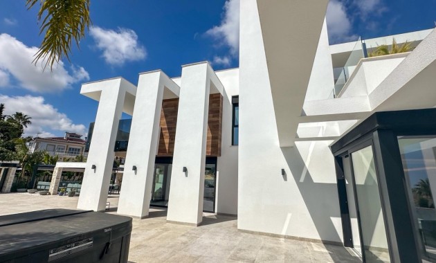 Venta - Detached Villa -
Orihuela Costa - Villamartin