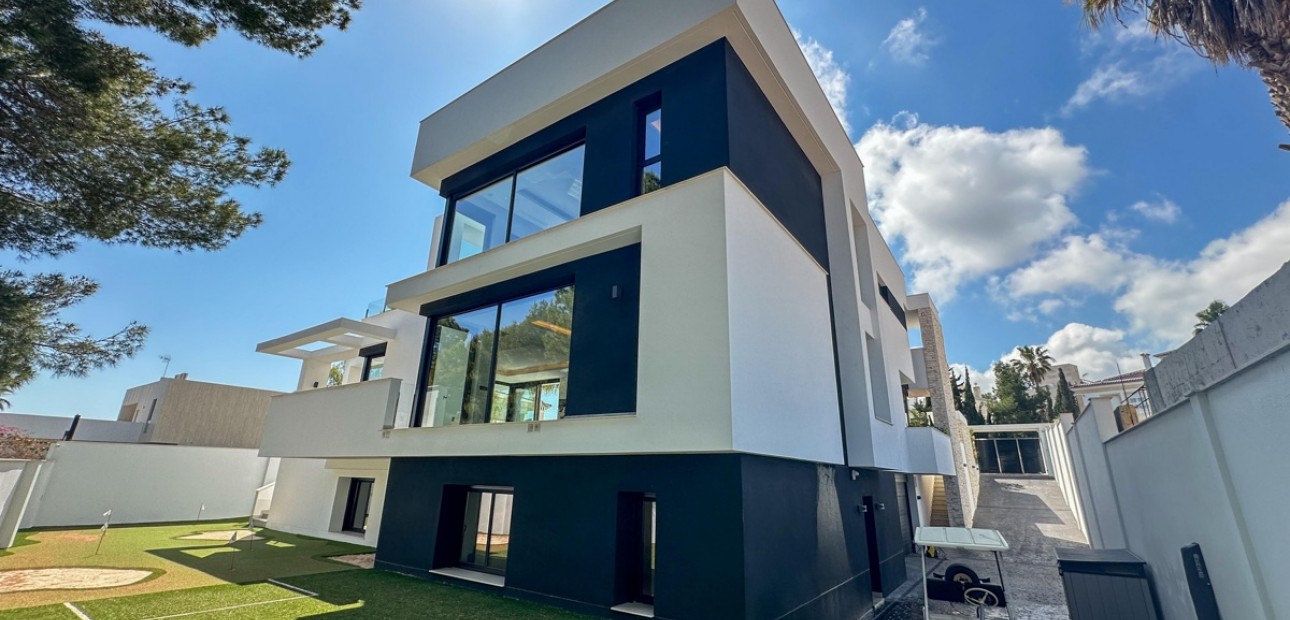 Venta - Detached Villa -
Orihuela Costa - Villamartin