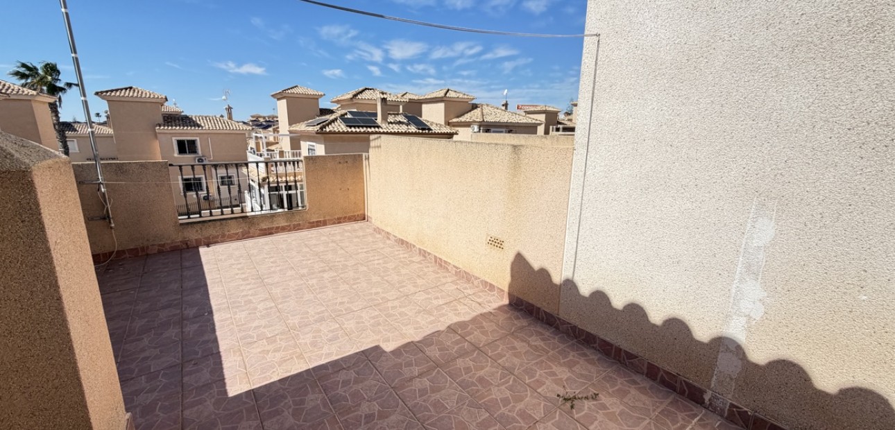 Venta - Adosado -
Orihuela Costa - Los Altos