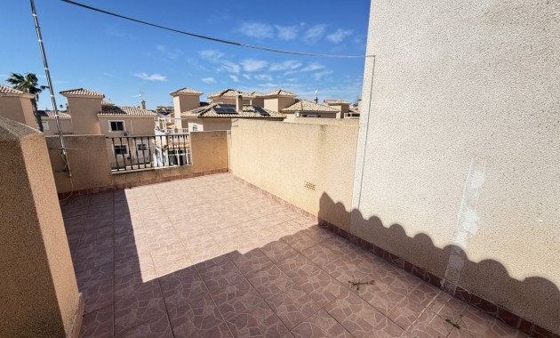 Venta - Adosado -
Orihuela Costa - Los Altos