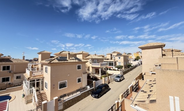 Venta - Adosado -
Orihuela Costa - Los Altos