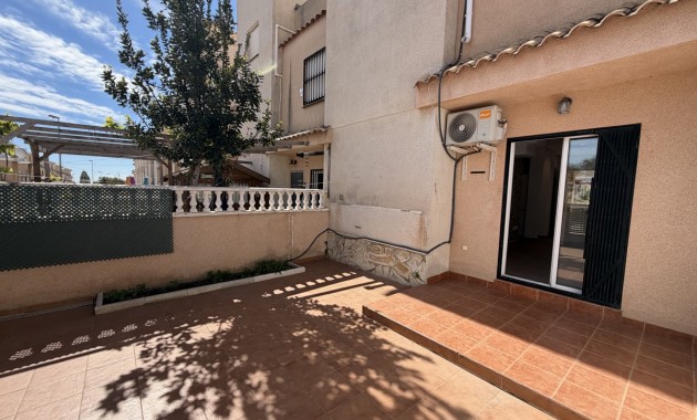 Venta - Adosado -
Orihuela Costa - Los Altos