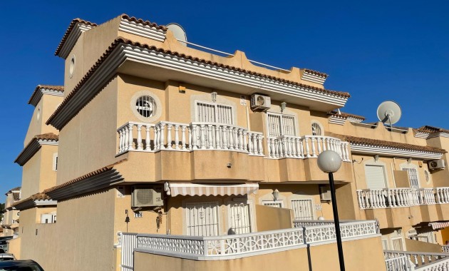 Venta - Adosado -
Orihuela Costa - Villamartin