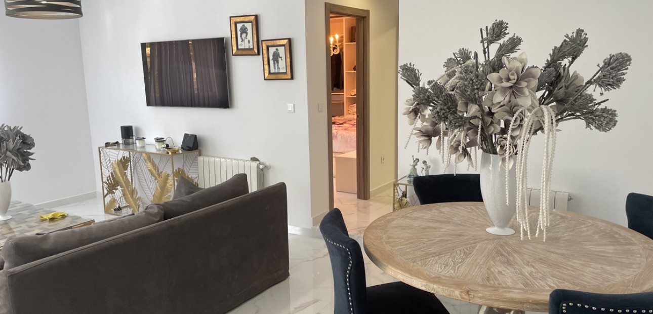 Herverkoop - Detached Villa -
Torrevieja - Los Balcones