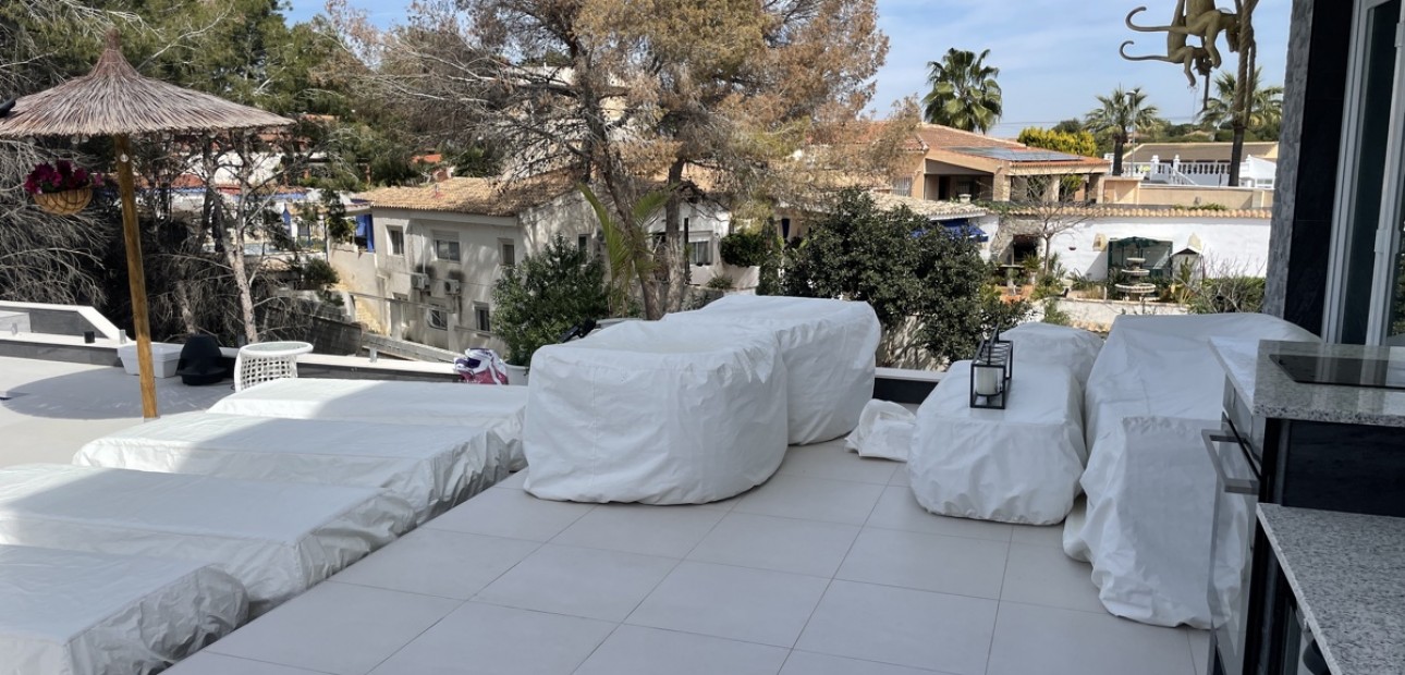 Herverkoop - Detached Villa -
Torrevieja - Los Balcones