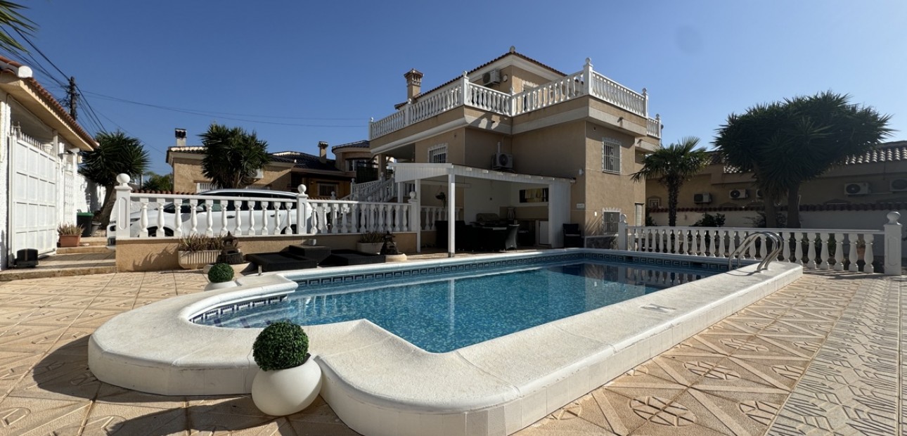 Venta - Detached Villa -
Ciudad Quesada - Ciudad Quesada - Town