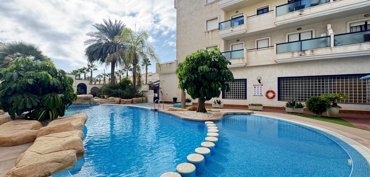 Herverkoop - Appartement / flat -
Orihuela Costa - Cabo Roig