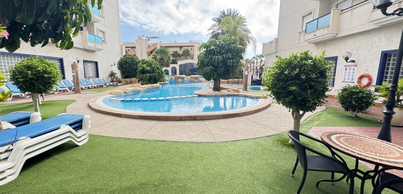 Herverkoop - Appartement / flat -
Orihuela Costa - Cabo Roig