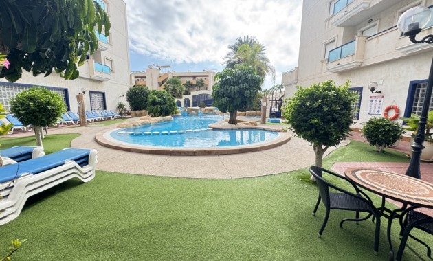 Herverkoop - Appartement / flat -
Orihuela Costa - Cabo Roig