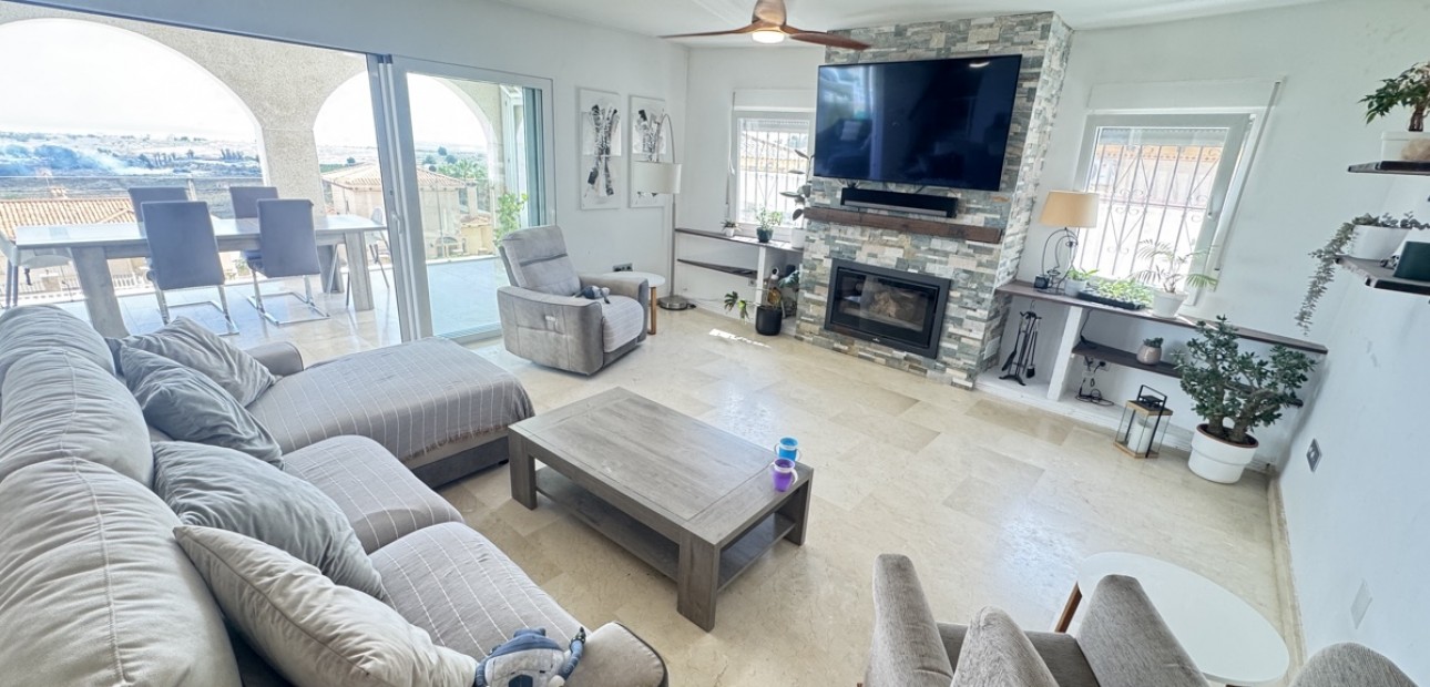 Venta - Detached Villa -
San Miguel de Salinas - Las Comunicaciones