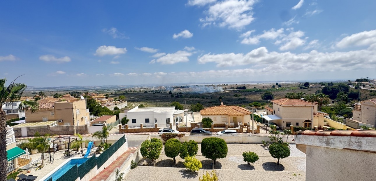 Venta - Detached Villa -
San Miguel de Salinas - Las Comunicaciones