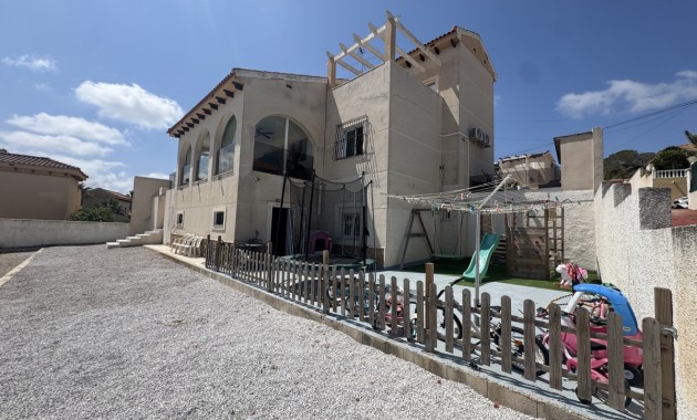 Venta - Detached Villa -
San Miguel de Salinas - Las Comunicaciones