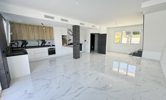 Venta - Detached Villa -
Torrevieja - Los Balcones