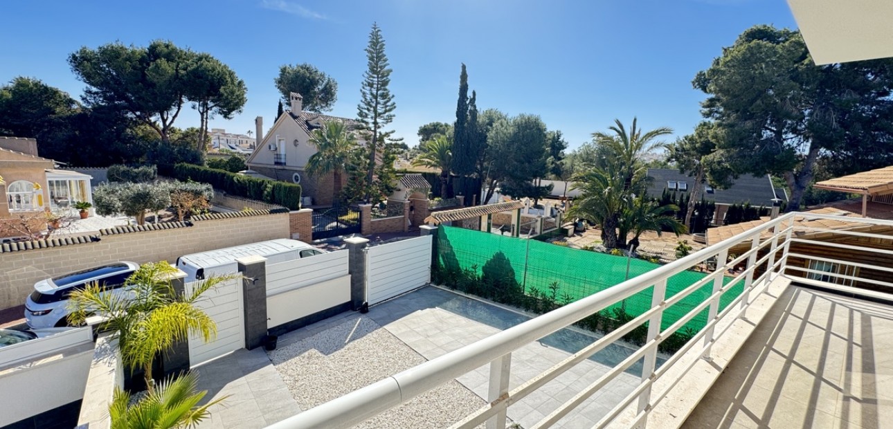 Venta - Detached Villa -
Torrevieja - Los Balcones