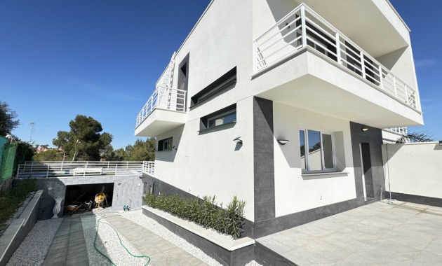 Venta - Detached Villa -
Torrevieja - Los Balcones