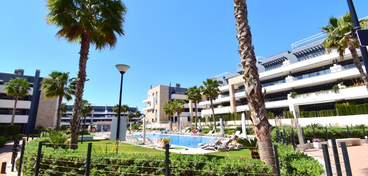 Venta - Apartamento / piso -
Orihuela Costa - Playa Flamenca