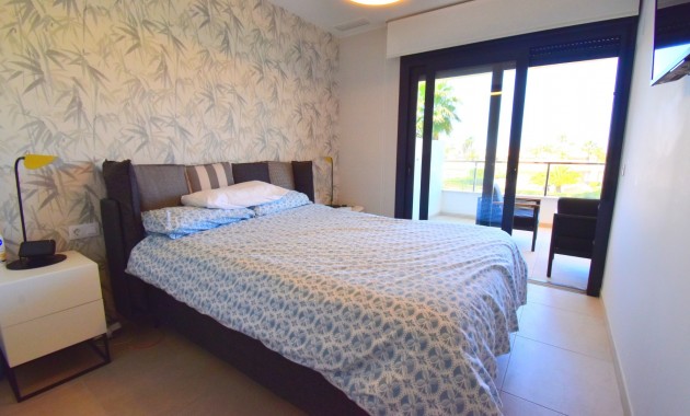 Venta - Apartamento / piso -
Orihuela Costa - Playa Flamenca
