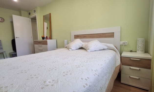 Venta - Apartamento / piso -
Torrevieja - Playa Del Cura