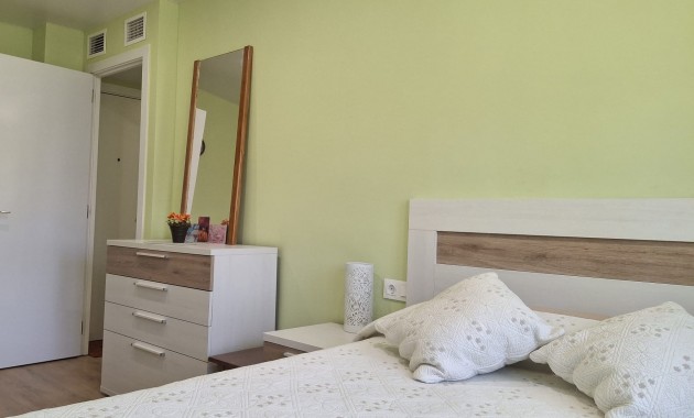 Venta - Apartamento / piso -
Torrevieja - Playa Del Cura