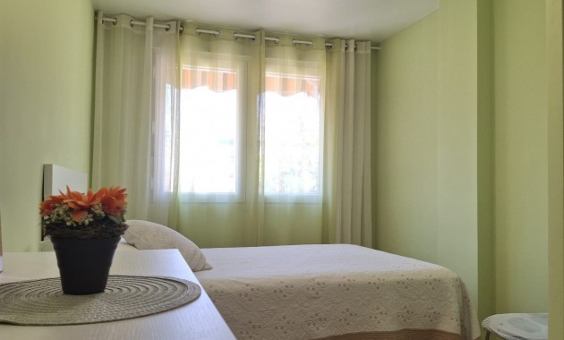 Venta - Apartamento / piso -
Torrevieja - Playa Del Cura