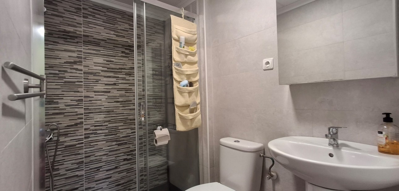 Venta - Apartamento / piso -
Torrevieja - Playa Del Cura