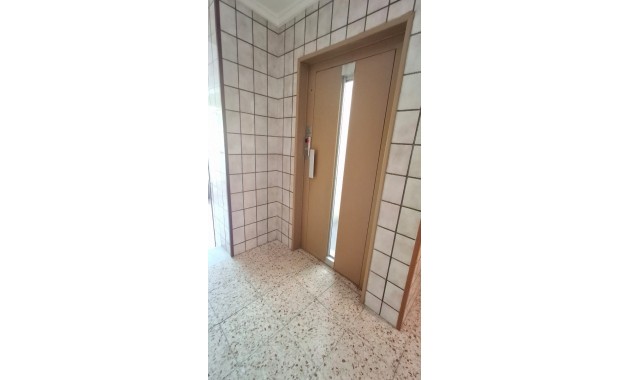 Venta - Apartamento / piso -
Torrevieja - Playa Del Cura