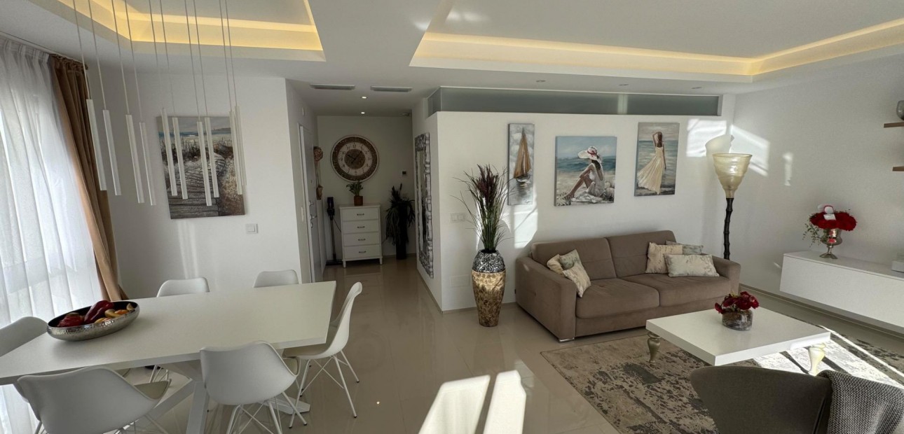 Venta - Apartamento / piso -
Rojales - Cuidad Quesada