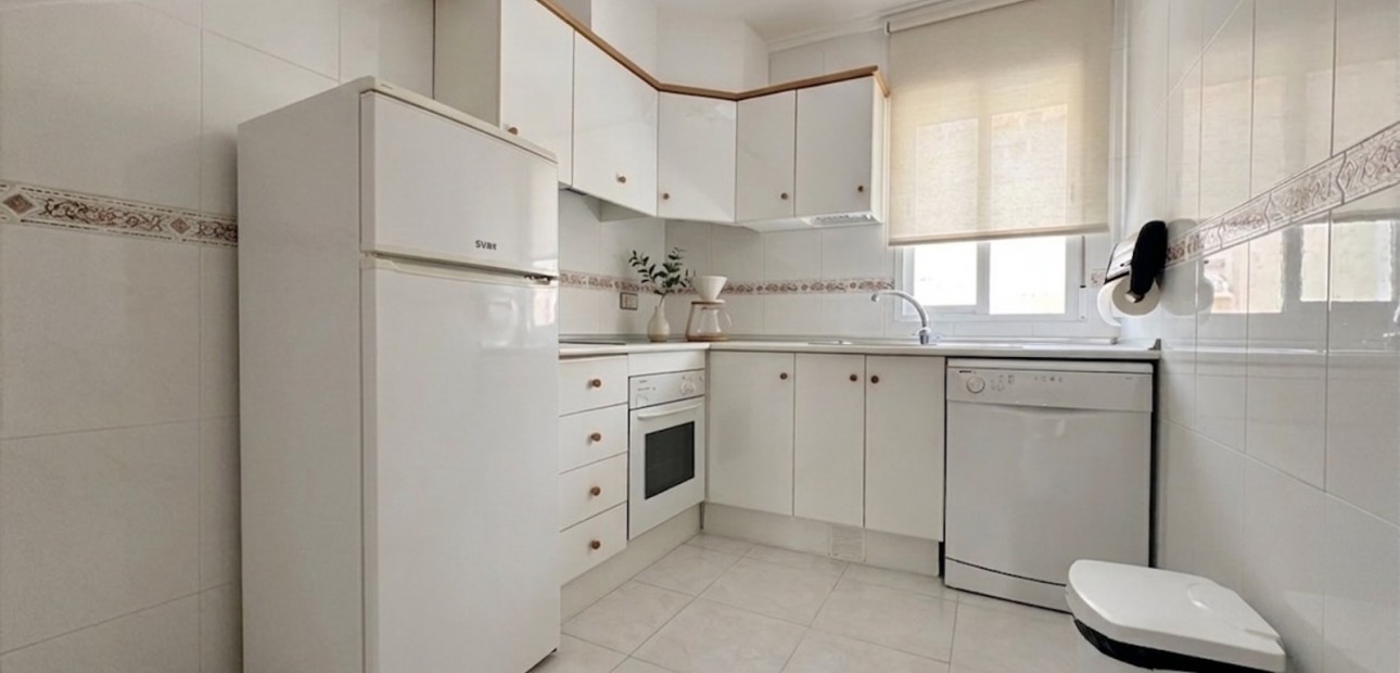Sale - Apartment / flat -
ORIHUELA COSTA - Playa Flamenca