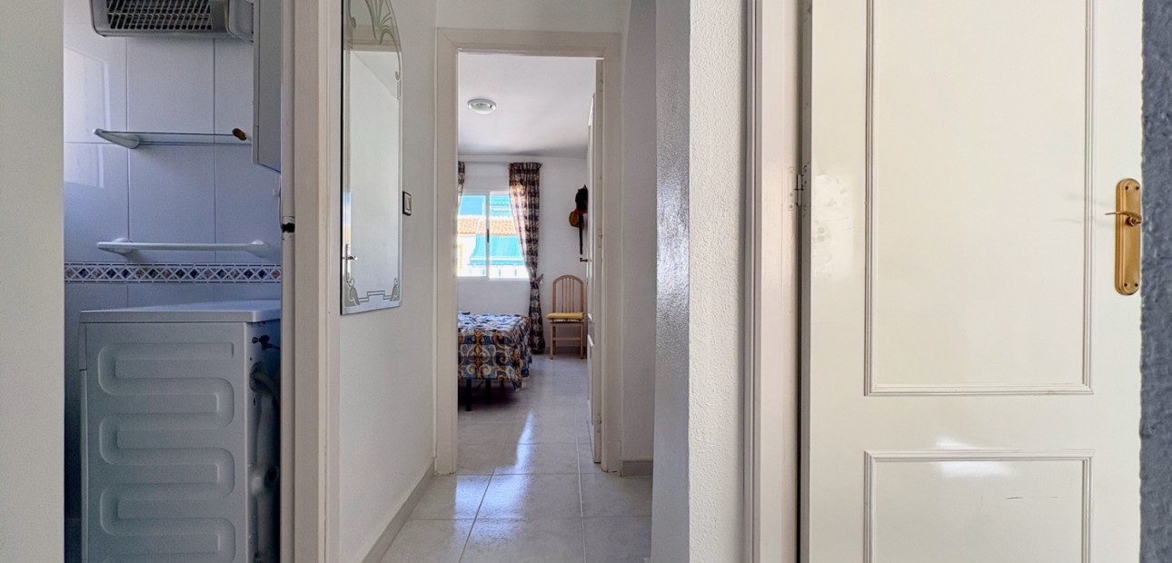 Sale - Apartment / flat -
ORIHUELA COSTA - Playa Flamenca