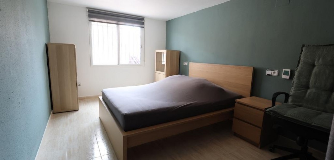 Venta - Villa -
San Miguel de Salinas - Las Filipinas